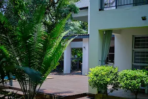 Be Our Guest Self Catering Apartments Nelspruit. image