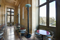 Atmosphère du Café Café Mollien à Paris - n°12