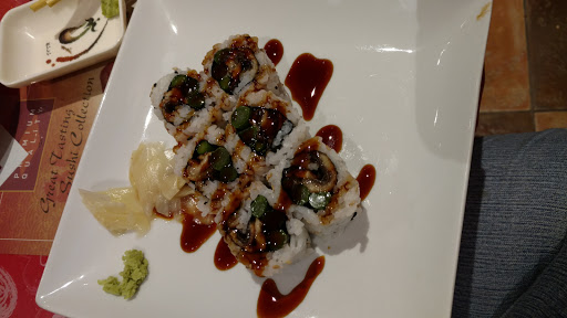 Shopping Mall «Shady Grove Shopping Center», reviews and photos, 15930 Shady Grove Rd, Gaithersburg, MD 20877, USA