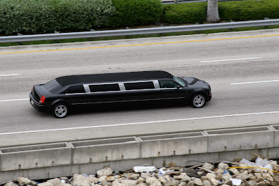 Luximo Limo Service of the Pearland TX | Airport Transportation, Party Bus Service, Limo Rental