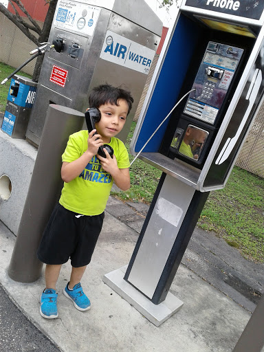 Grocery Store «New Horizon Grocery Store», reviews and photos, 3002 S Zarzamora St, San Antonio, TX 78225, USA