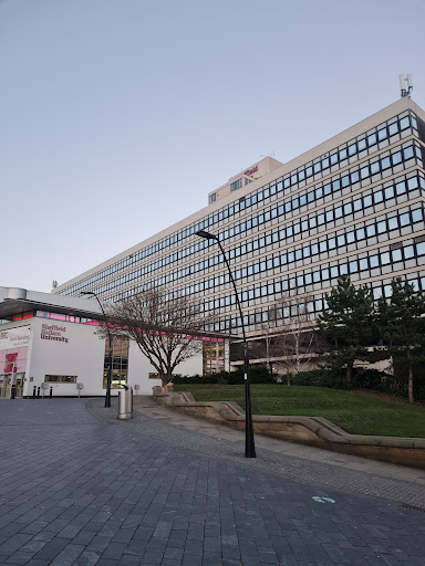 Aeronautical engineering centers in Sheffield