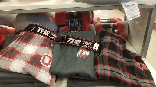 Shopping Mall «Creekside Commons Shopping Center», reviews and photos, Mentor Ave, Mentor, OH 44060, USA