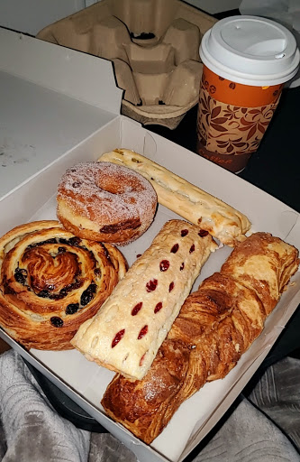 Donut Shop «Tee Donuts», reviews and photos, 325 E Anaheim St # A, Long Beach, CA 90813, USA