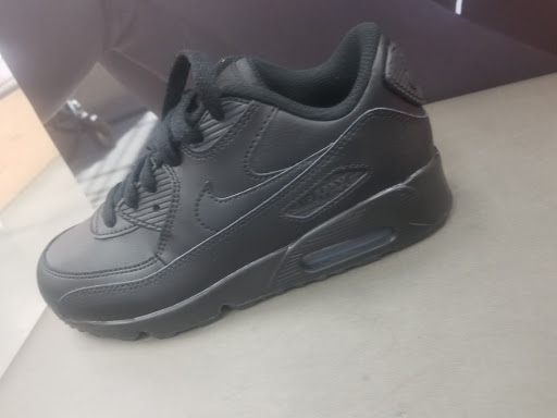 Shoe Store «WSS», reviews and photos, 124 Euclid St, Anaheim, CA 92802, USA