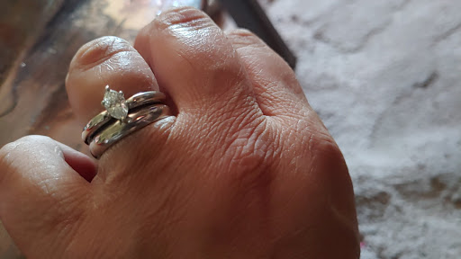 Jeweler «Gold & Diamond Exchange», reviews and photos, 8 West Rd, Ellington, CT 06029, USA