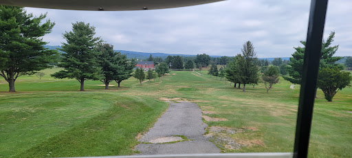 Golf Course «Blue Mountain Golf Course», reviews and photos, 628 Blue Mountain Rd, Fredericksburg, PA 17026, USA