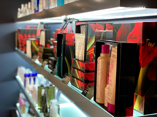 Hair Salon «Jonathan Kane Salon & Spa», reviews and photos, 18065 Harwood Ave, Homewood, IL 60430, USA