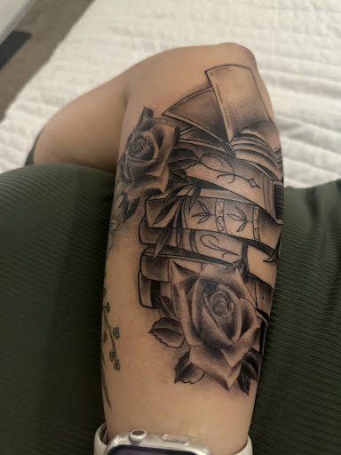 Explore dog grooming tattoo ideas, creative tattoo ideas in Albuquerque, available at Albuquerque Ink tattoo College Plaza