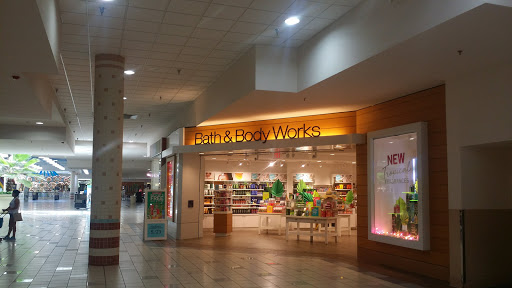 Shopping Mall «Santa Rosa Mall», reviews and photos, 300 Mary Esther Blvd, Mary Esther, FL 32569, USA