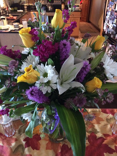 Florist «Open Air Designs - Florist | Wedding Planning | Gifts», reviews and photos, 607 N Myrtle Ave, Clearwater, FL 33755, USA