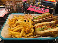 Club sandwich du Restaurant américain Sloopy Jo à Lieusaint - n°4