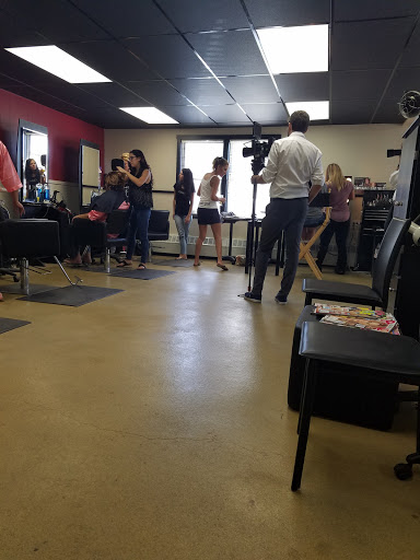 Beauty Salon «Lavish Salon», reviews and photos, 115 S Bay Ave, Beach Haven, NJ 08008, USA