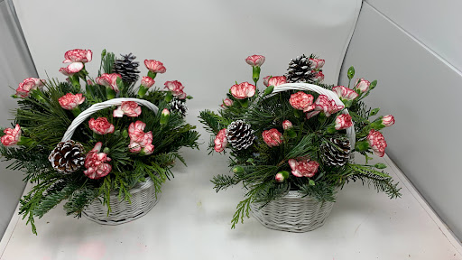 Florist «Pretty Petals Floral Boutique», reviews and photos, 2932 Hillcrest Dr, San Antonio, TX 78201, USA