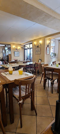Atmosphère du Restaurant français La Taverne Provencale à Gourdon - n°2