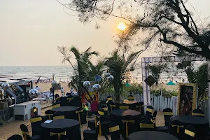Beach Queen Restaurant image