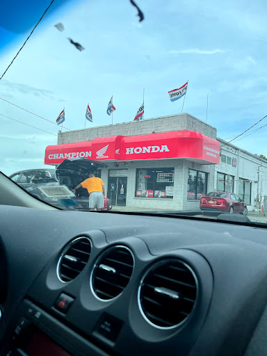 Motorcycle Dealer «Champion Honda», reviews and photos, 544 W Old Country Rd, Hicksville, NY 11801, USA