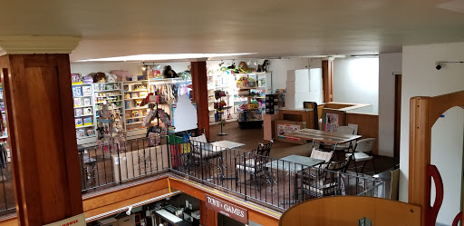 Gourmet Grocery Store «Social Goods: Toys, Taps, Cafe», reviews and photos, 500 E 1st St, Newberg, OR 97132, USA