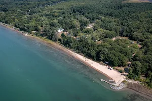 Contrecœur's shores colony image