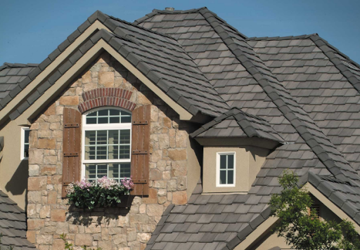 Roys Roofing Company in Palatine, Illinois