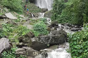 Sadu chiru waterfalls image