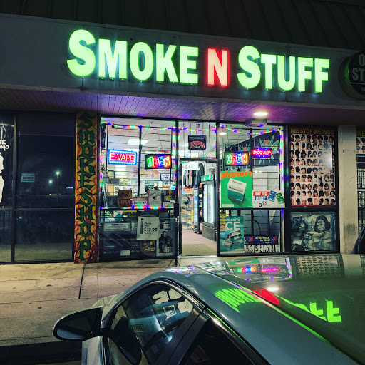 Smoke N stuff, 7246 Franklin Blvd, Sacramento, CA 95823, USA, 