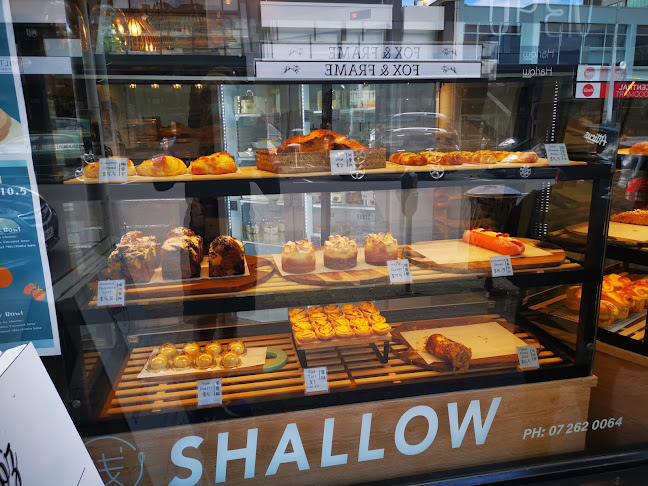 浅烘焙 Shallow Bakery & Cafe - Restaurant
