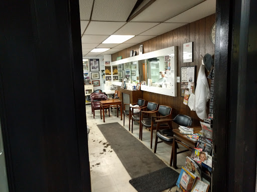 Barber Shop «Andres Barber Shop», reviews and photos, 1617 W Belmont Ave, Chicago, IL 60657, USA