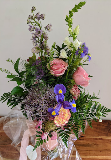 Florist «Kathy and Company Florist», reviews and photos, 221 Colchester Ave, Burlington, VT 05401, USA