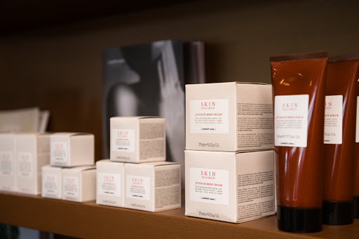 Nail Salon «Inner Sanctum Salon & Spa», reviews and photos, 15190 Bluebird St NW, Andover, MN 55304, USA