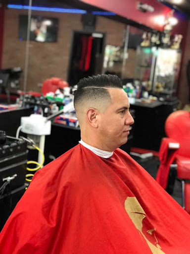 Barber Shop «Luxury Cuts 305 Barber Shop», reviews and photos, 11244 SW 137th Ave, Miami, FL 33186, USA