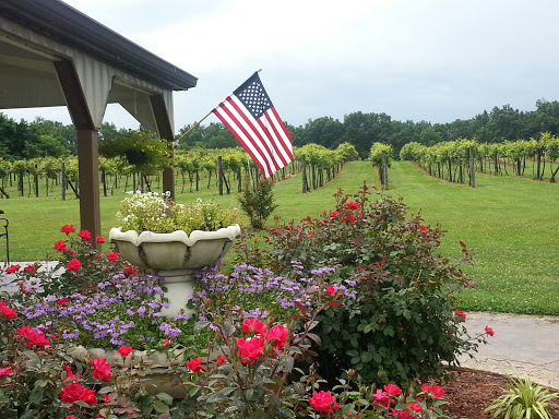 Winery «Wight Vineyards & Winery», reviews and photos, 340 Meyer Dr, Shepherdsville, KY 40165, USA