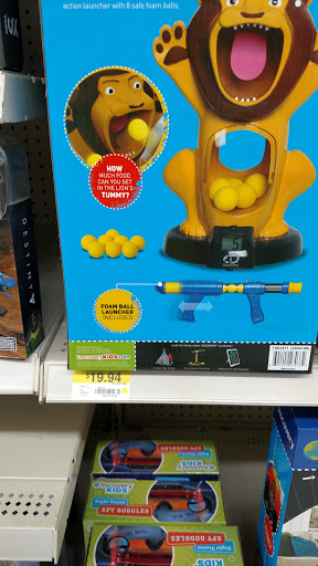 Department Store «Walmart Supercenter», reviews and photos, 3002 Stacy Allison Way, Woodburn, OR 97071, USA