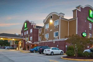 Holiday Inn & Suites Slidell - New Orleans Area, an IHG Hotel image
