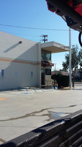 Paint Store «Dunn-Edwards Paints - Maywood», reviews and photos, 4869 Slauson Ave, Maywood, CA 90270, USA