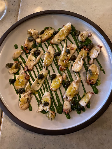 Wine Store «Dedalus Wine Shop, Market & Wine Bar», reviews and photos, 388 Pine St, Burlington, VT 05401, USA