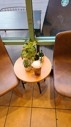 Starbucks image