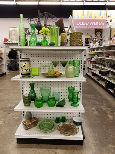 Thrift Store «Goodwill», reviews and photos