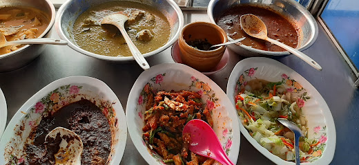Restoran Rafi Murtabak Tomok