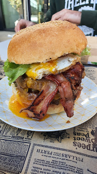 Hamburger du Restaurant américain Cheese & Burger - Club hippique à Aix-en-Provence - n°10