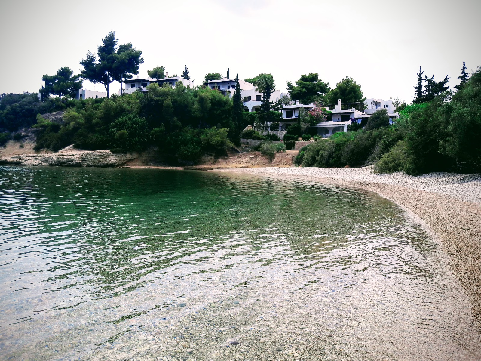 Agios Emilianos beach'in fotoğrafı vahşi alan