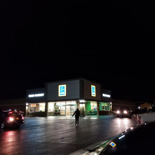 Supermarket «ALDI», reviews and photos, 1165 Arsenal St, Watertown, NY 13601, USA