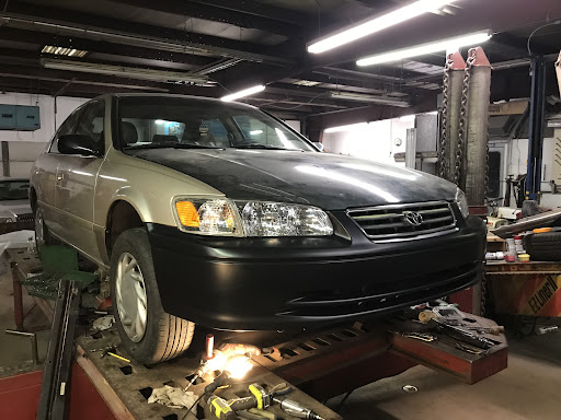Auto Body Shop «Solon Frame & Collision Repair», reviews and photos, 33580 Bainbridge Rd, Solon, OH 44139, USA