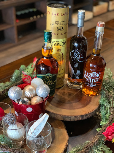 Wine Store «CRAFT - Wine, Beer & Spirits», reviews and photos, 1433 W Belmont Ave, Chicago, IL 60657, USA