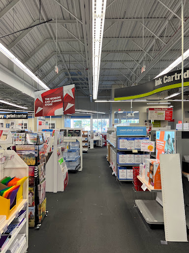 Office Supply Store «Staples», reviews and photos, 1700 W 49th St, Hialeah, FL 33012, USA