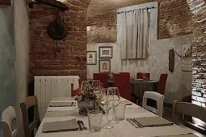 Trattoria Il Cantinone D'inverno image