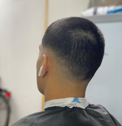 Barber Shop «Carlos Barber Shop», reviews and photos, 1410 High St, Delano, CA 93215, USA