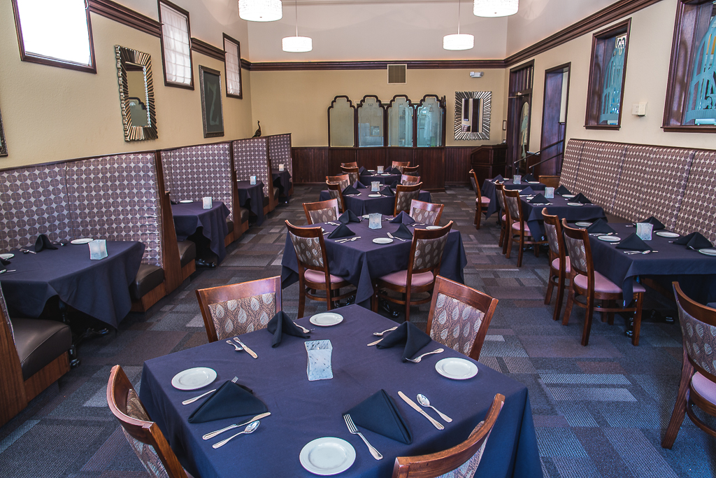 Peacock Room-Hassayampa Inn 86301