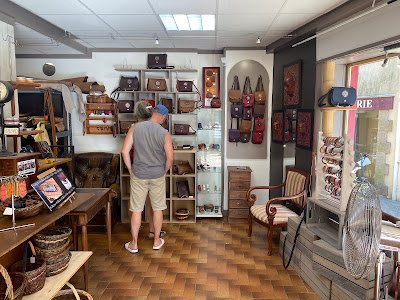 "Art-Nos-Cuirs" Artisan cuir,artisanat local à Malestroit