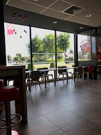 Atmosphère du Restaurant KFC Dreux - n°3